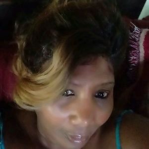 Meet your Posher, Carol